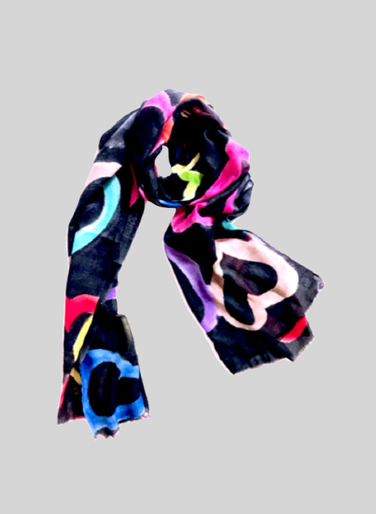 HEARTS Wool Scarf
